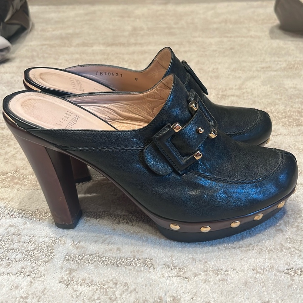 STUART WEITZMAN
